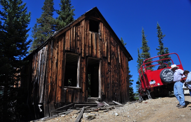 jeep tour to Brown Mountain